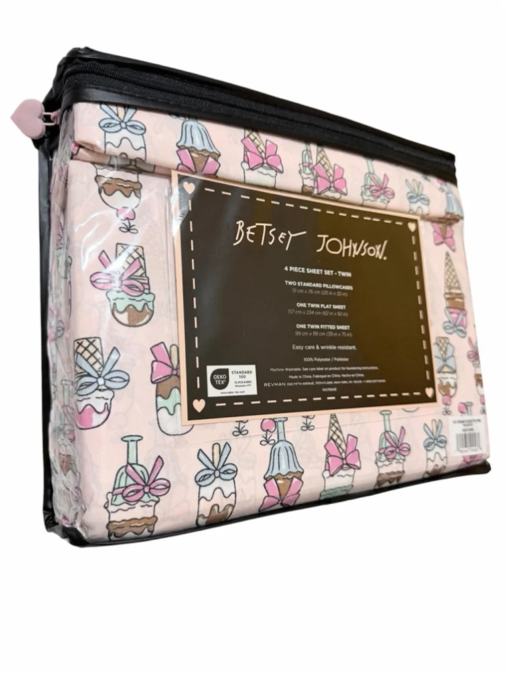 Betsey Johnson Twin 4 Piece Sheet Set.